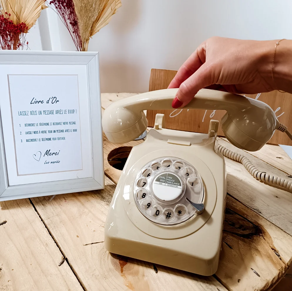 telephone_livre_or_audio1